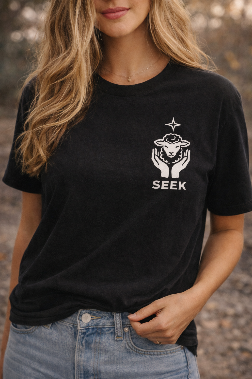 Seek Above Tee – Black